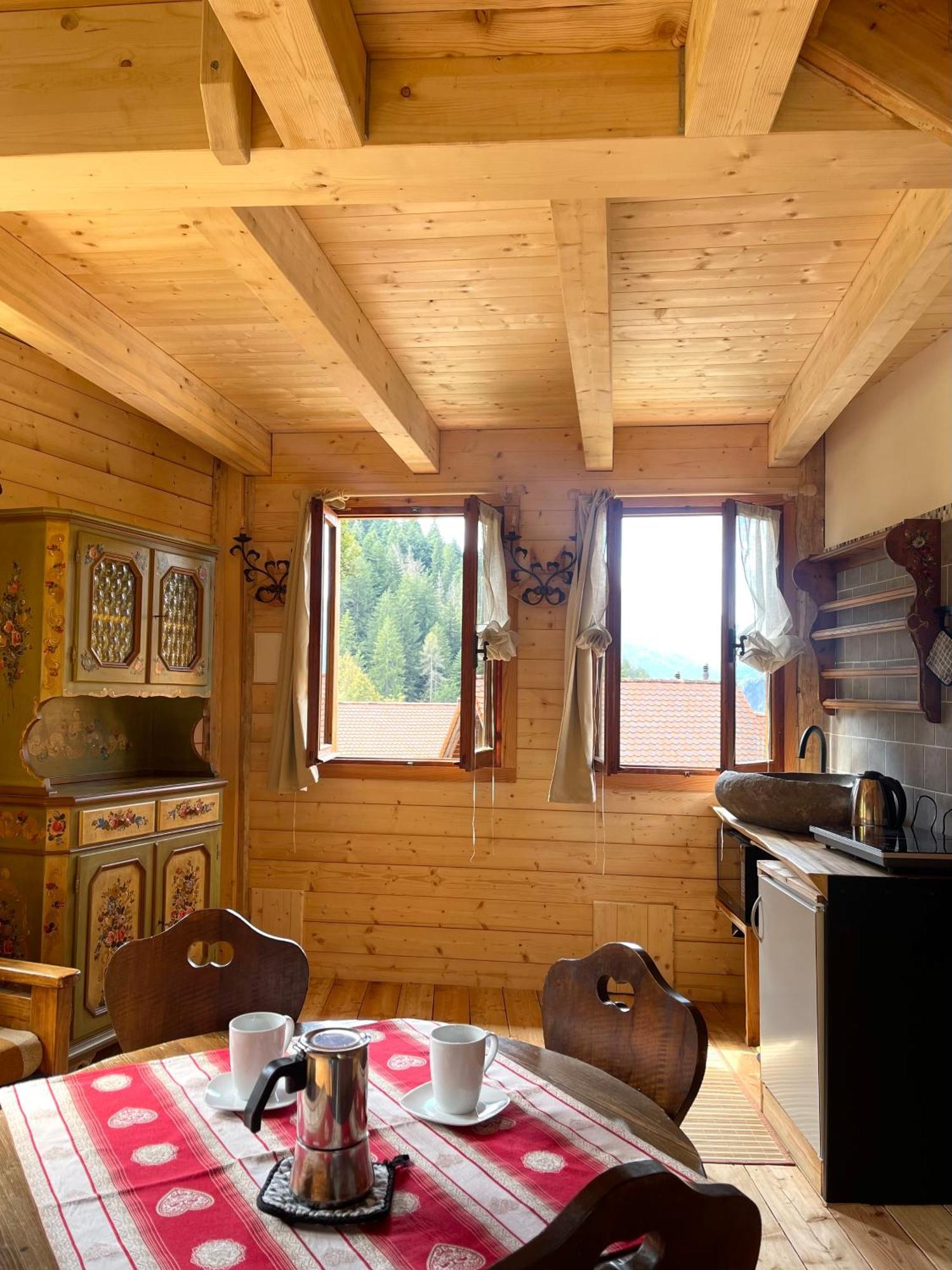 Dolomiti Village Comeglians Bagian luar foto